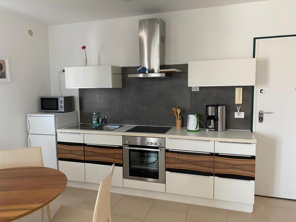 Apartman M & M, Schoene Wohnung Nur 200M Vom Strand Zaton  Exteriér fotografie
