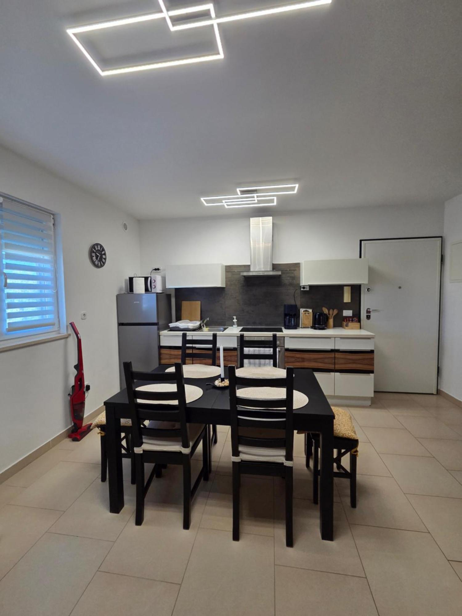 Apartman M & M, Schoene Wohnung Nur 200M Vom Strand Zaton  Exteriér fotografie